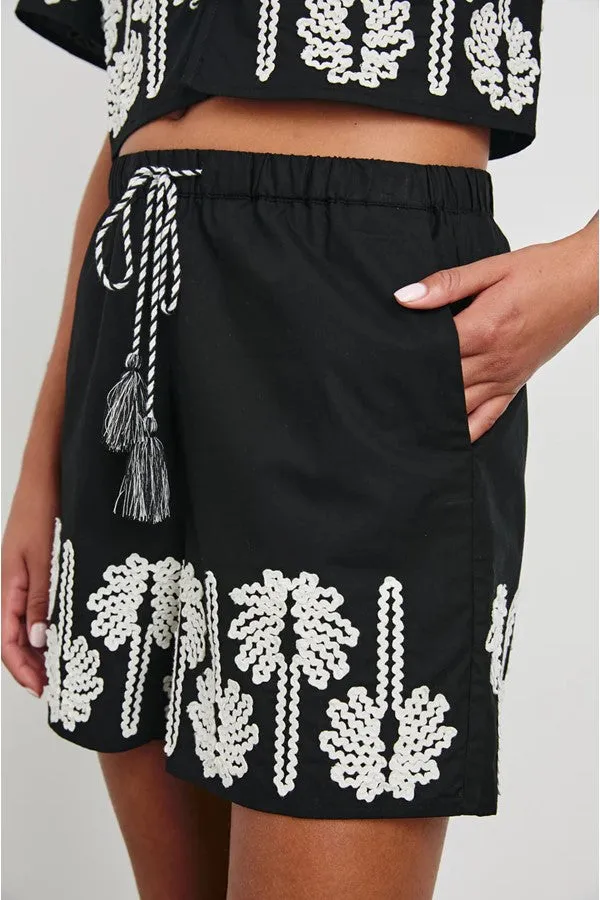 Armanda Short -Black Ivory Palm Trees