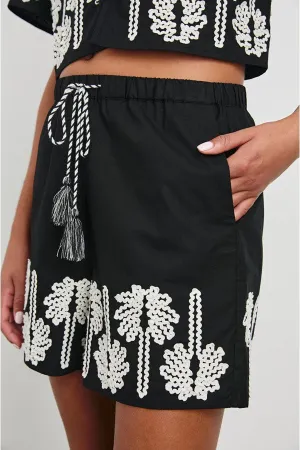 Armanda Short -Black Ivory Palm Trees