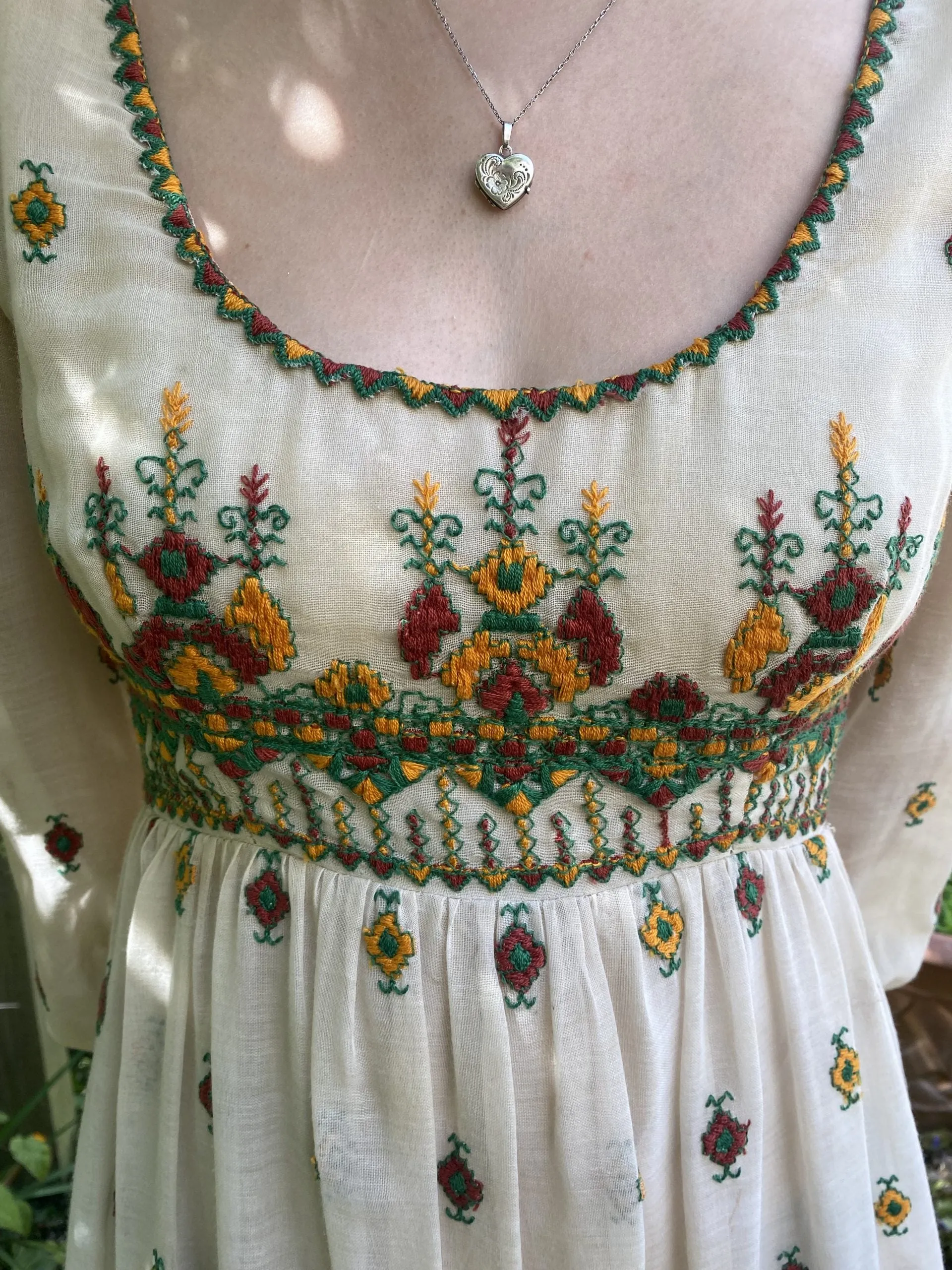 Beautiful 1970s Embroidered Folk Dress