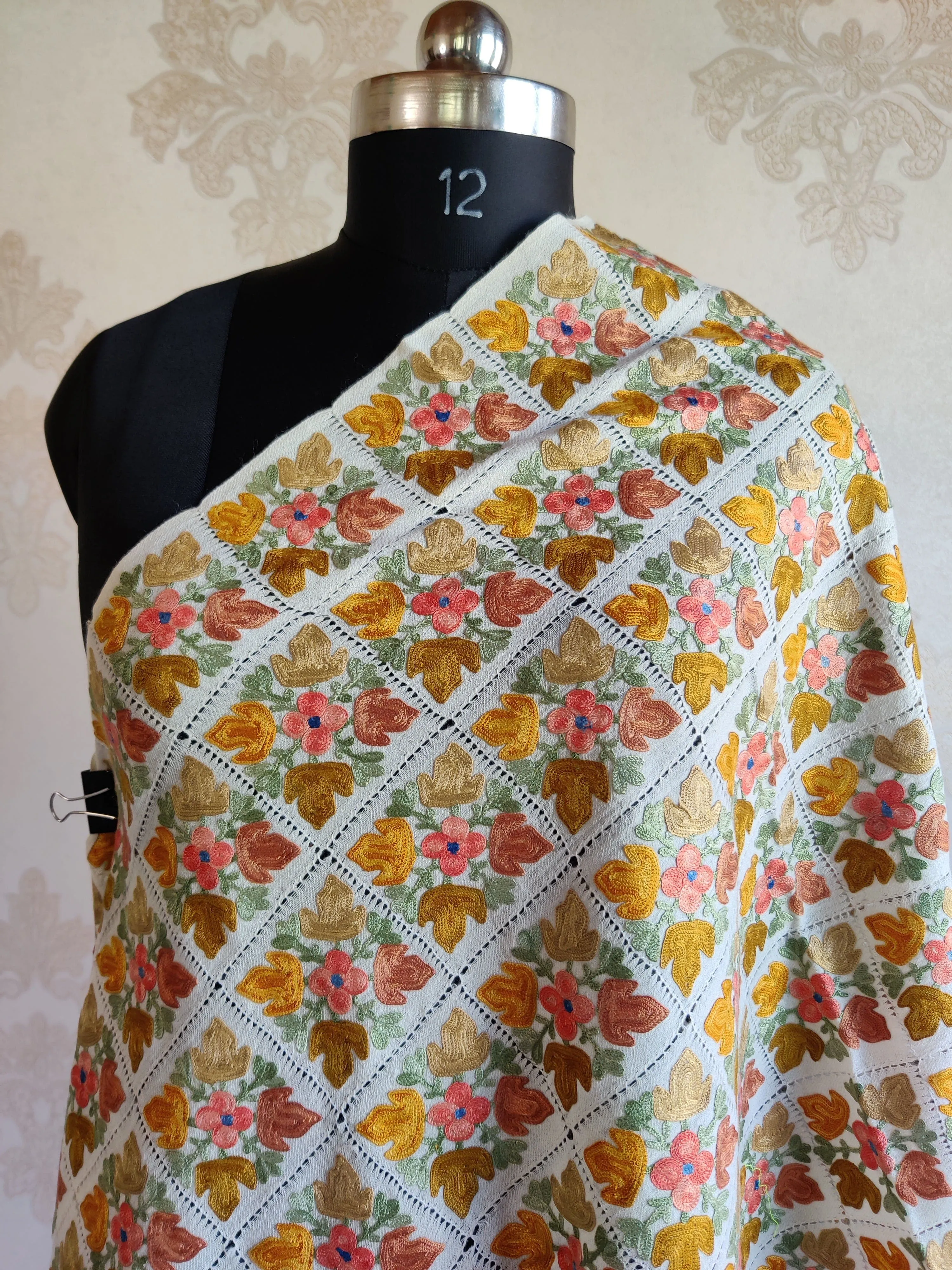 Chic Aari Cutwork Floral-Embroidered White Merino Wool Scarf