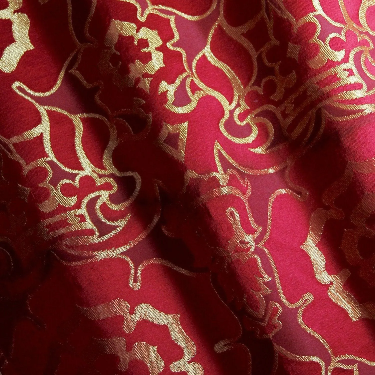 Coronation Damask - Red & Gold
