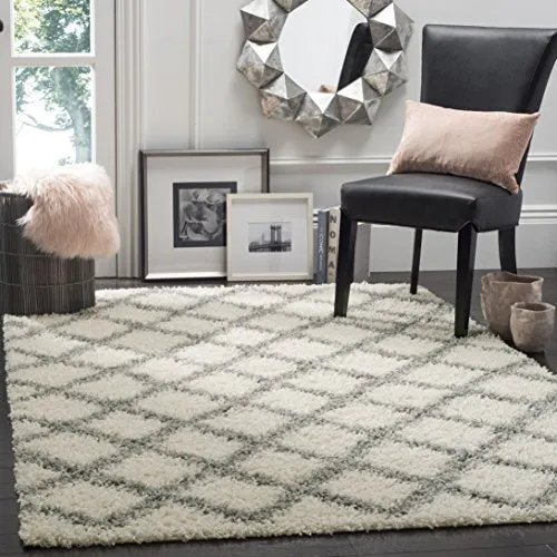 Dallas Shag Collection  Ivory and Grey Area Rug (8' x 10')