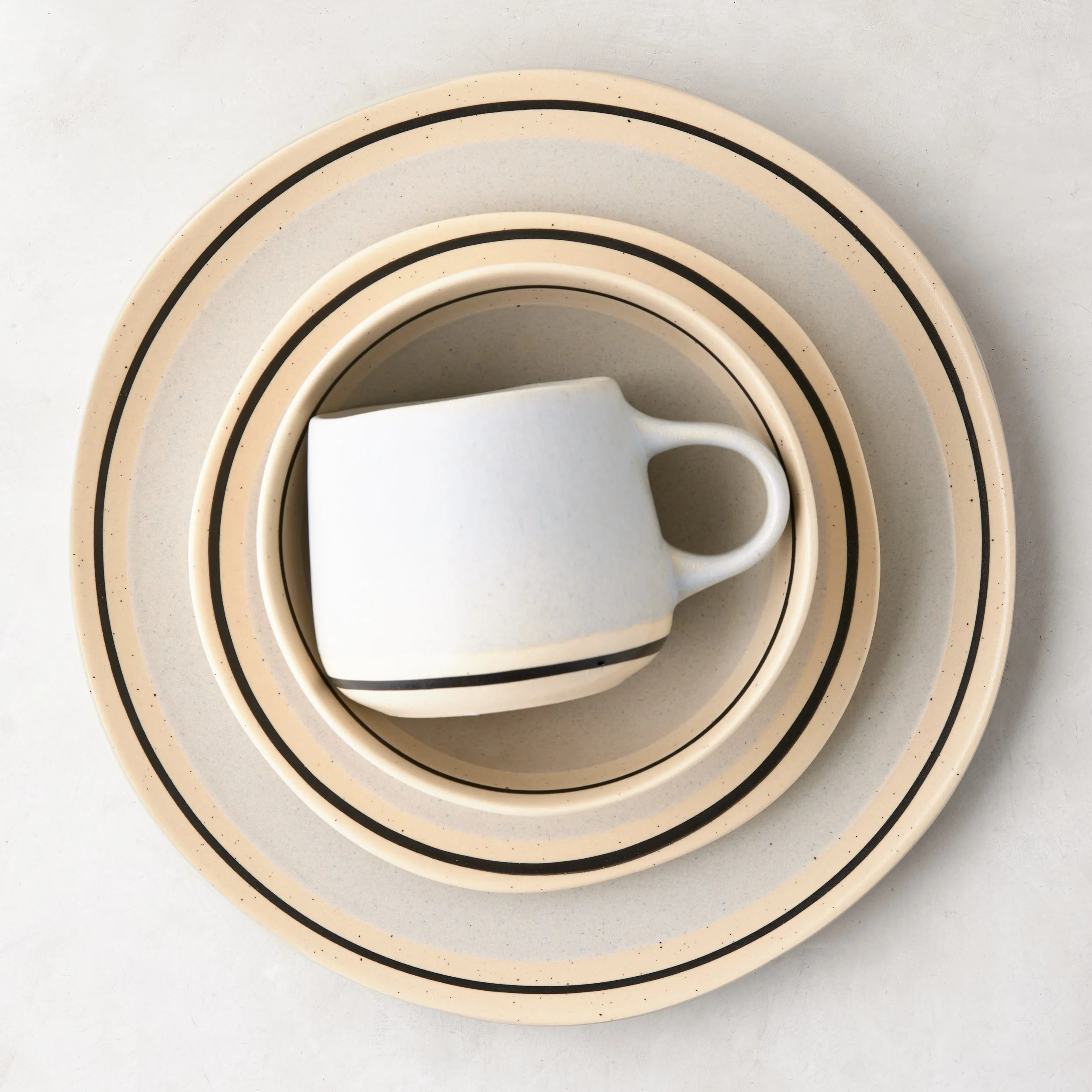 Diane Keaton   Hudson Grace Sketch Stoneware Individual Bowl