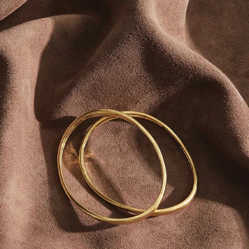 ECHO BANGLE