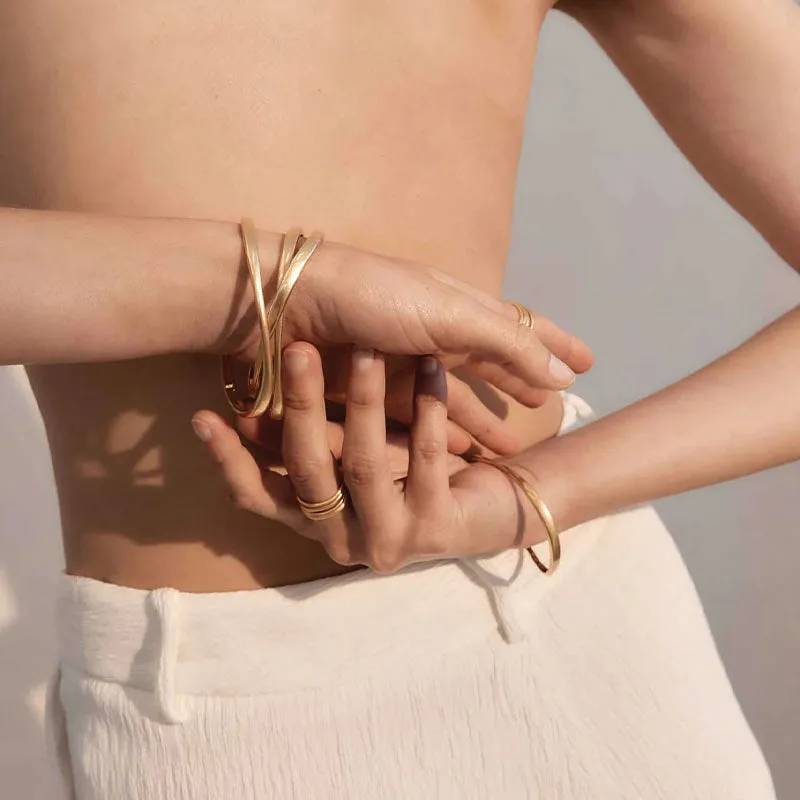 ECHO BANGLE