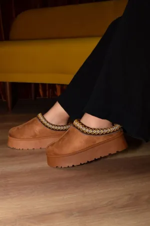 Embroidered Trim Round Toe Platform Boots