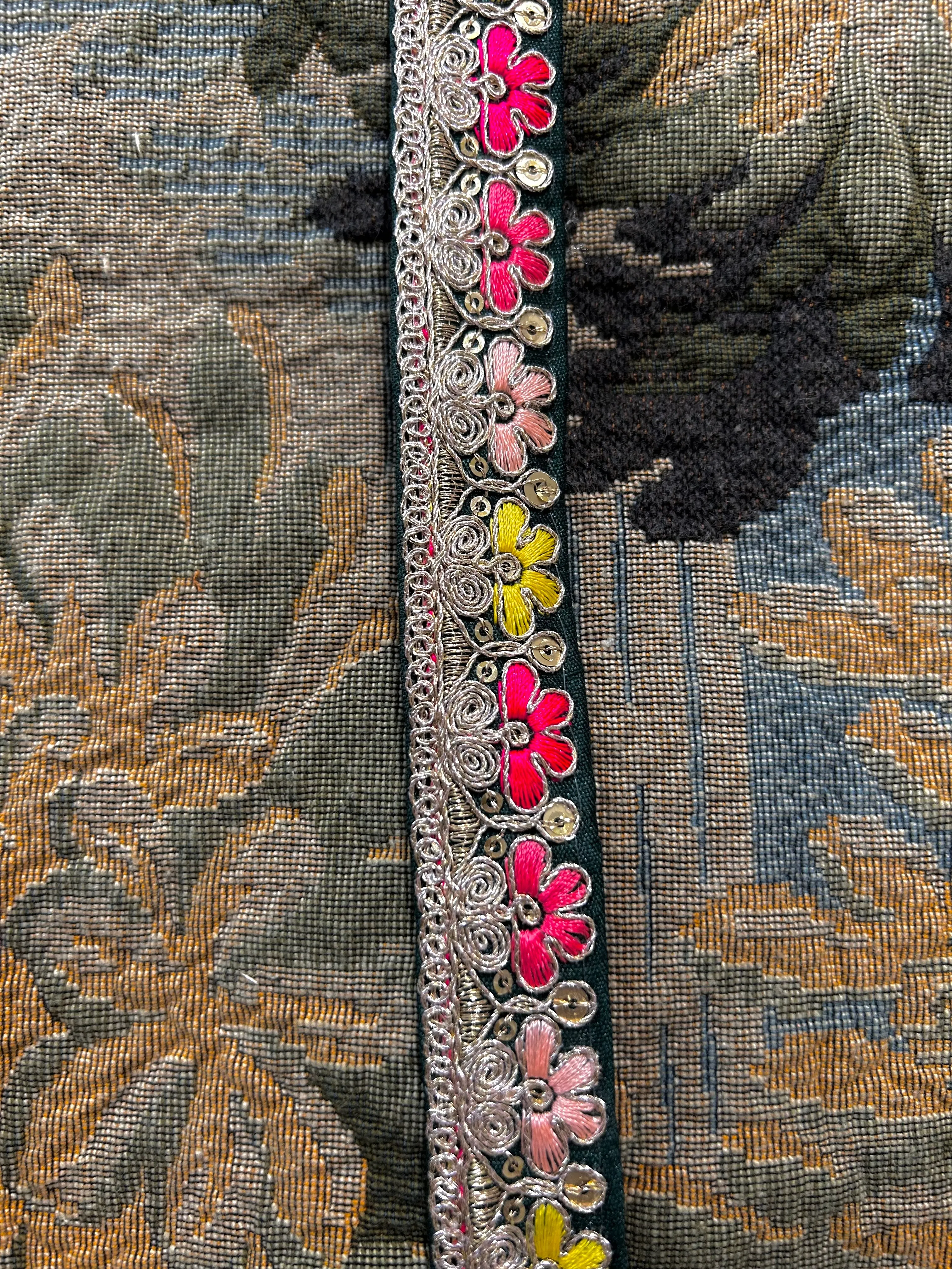 Floral Trim
