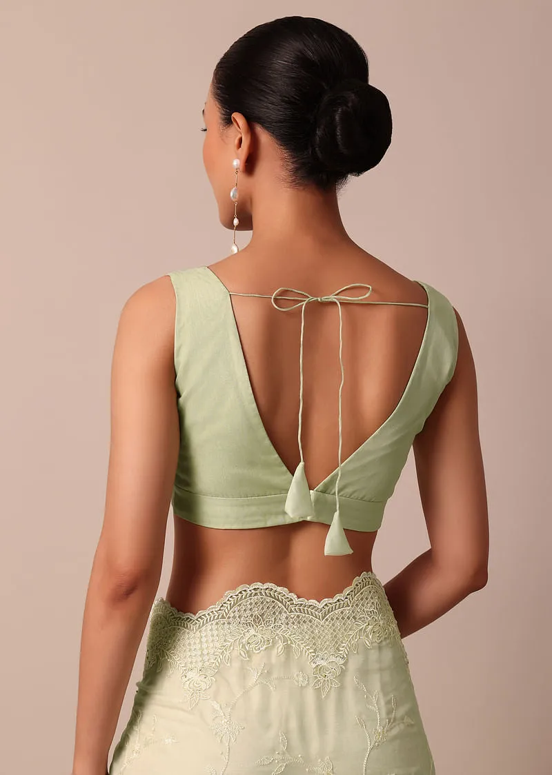 Green Chikankari Saree In Organza Silk With Resham Floral Jaal