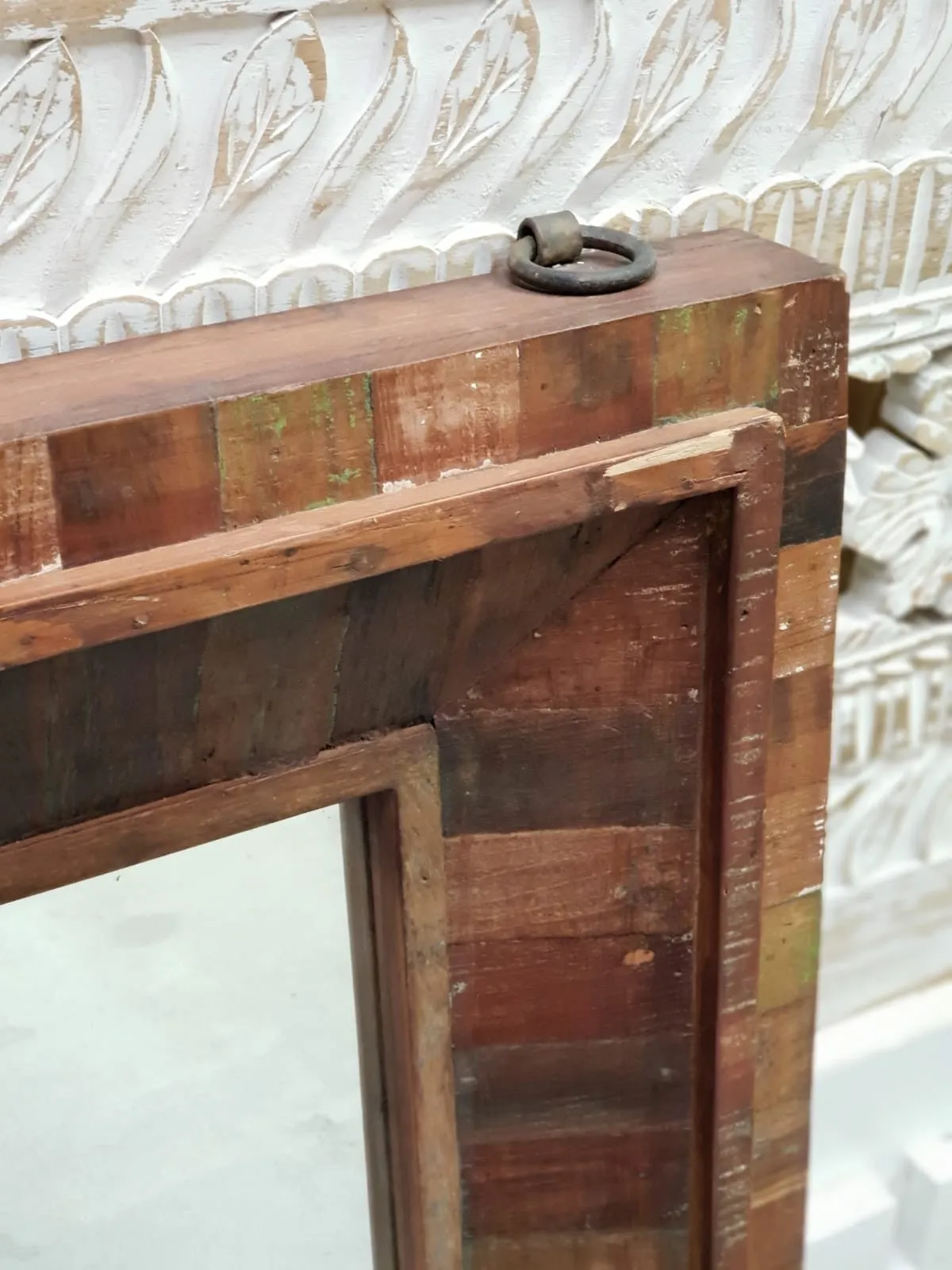 Handcrafted Indian Furniture Carved Wooden Mirror Frame Brown 90x5x90Cm