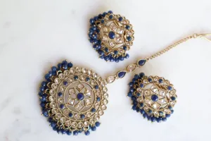Tanvi Studs with Tikka