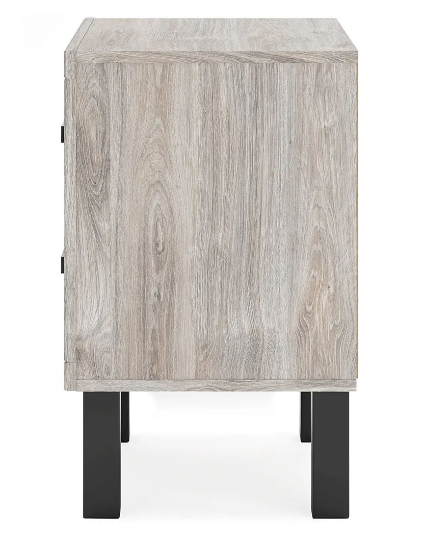 Vessalli King Panel Bed with Mirrored Dresser and 2 Nightstands in Gray